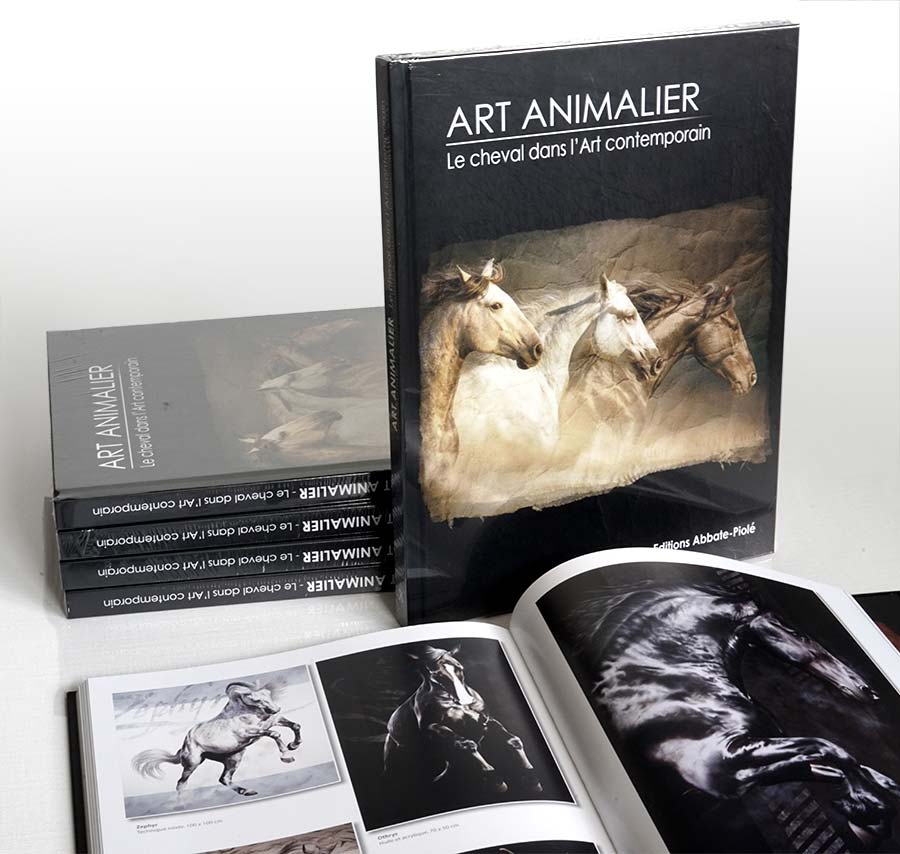 Livre, Publication de tableaux de Skyzune dans le livre "ART ANIMALIER, le cheval dans l'art comptemporain"